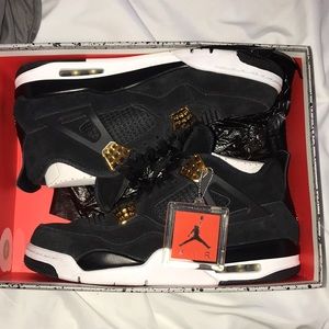 Air Jordan Retro 4